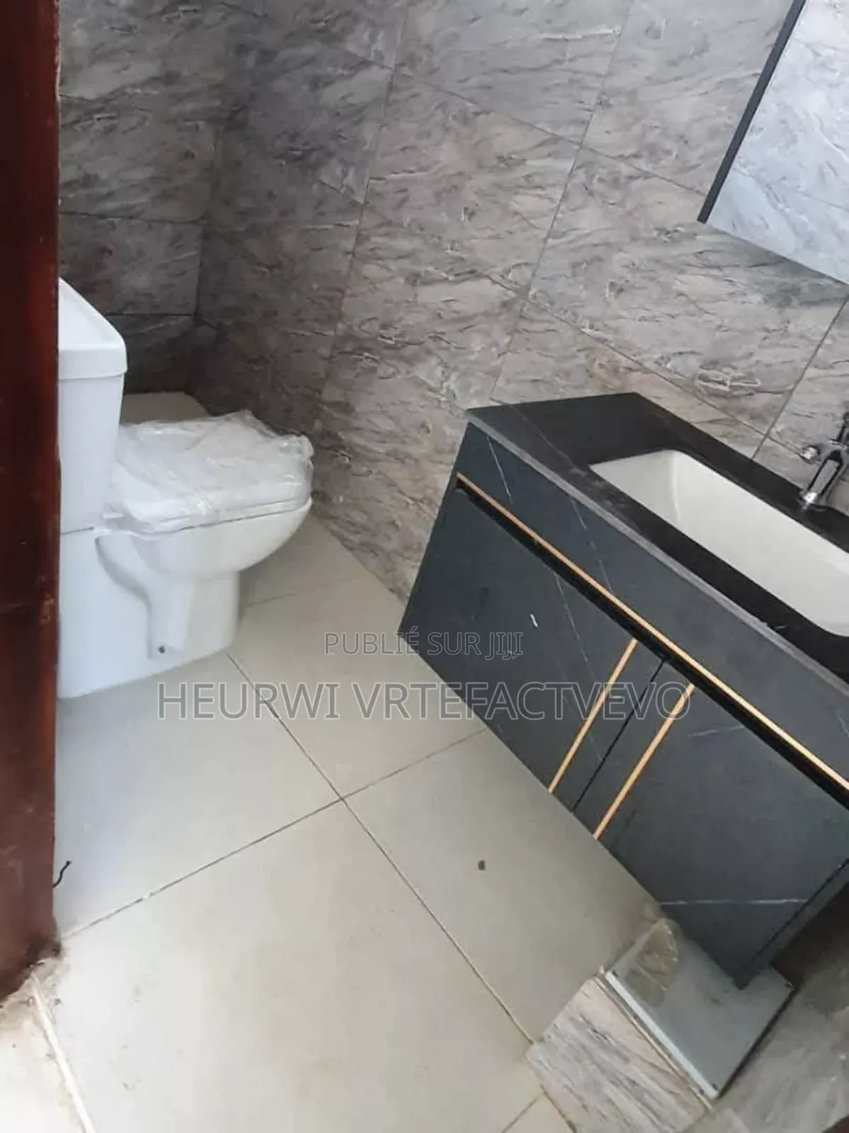 5chbre Duplex dans Yozalem Business, Cocody à Vendre
