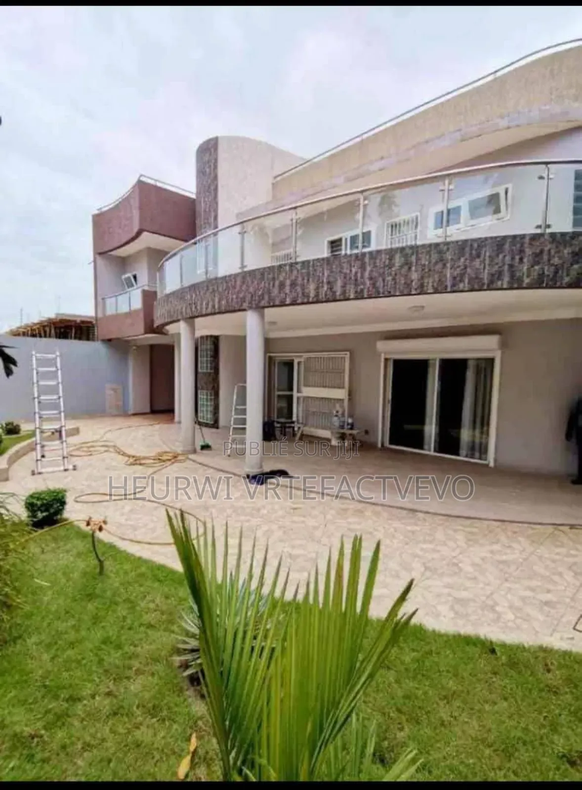 7chbre Duplex dans Yozalem, Cocody à Vendre