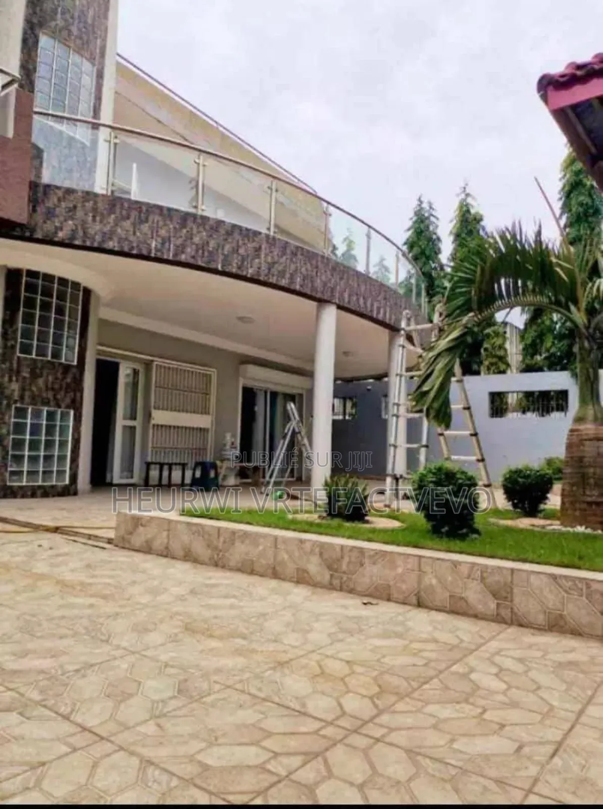7chbre Duplex dans Yozalem, Cocody à Vendre