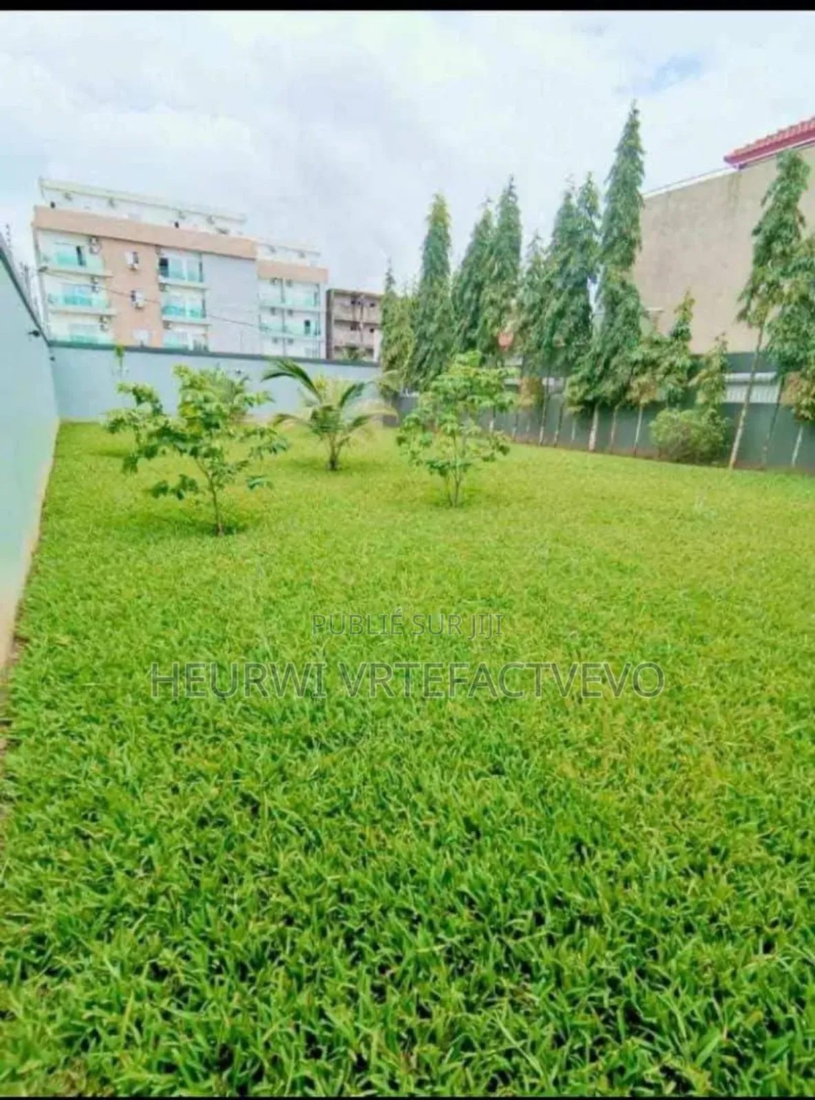 7chbre Duplex dans Yozalem, Cocody à Vendre
