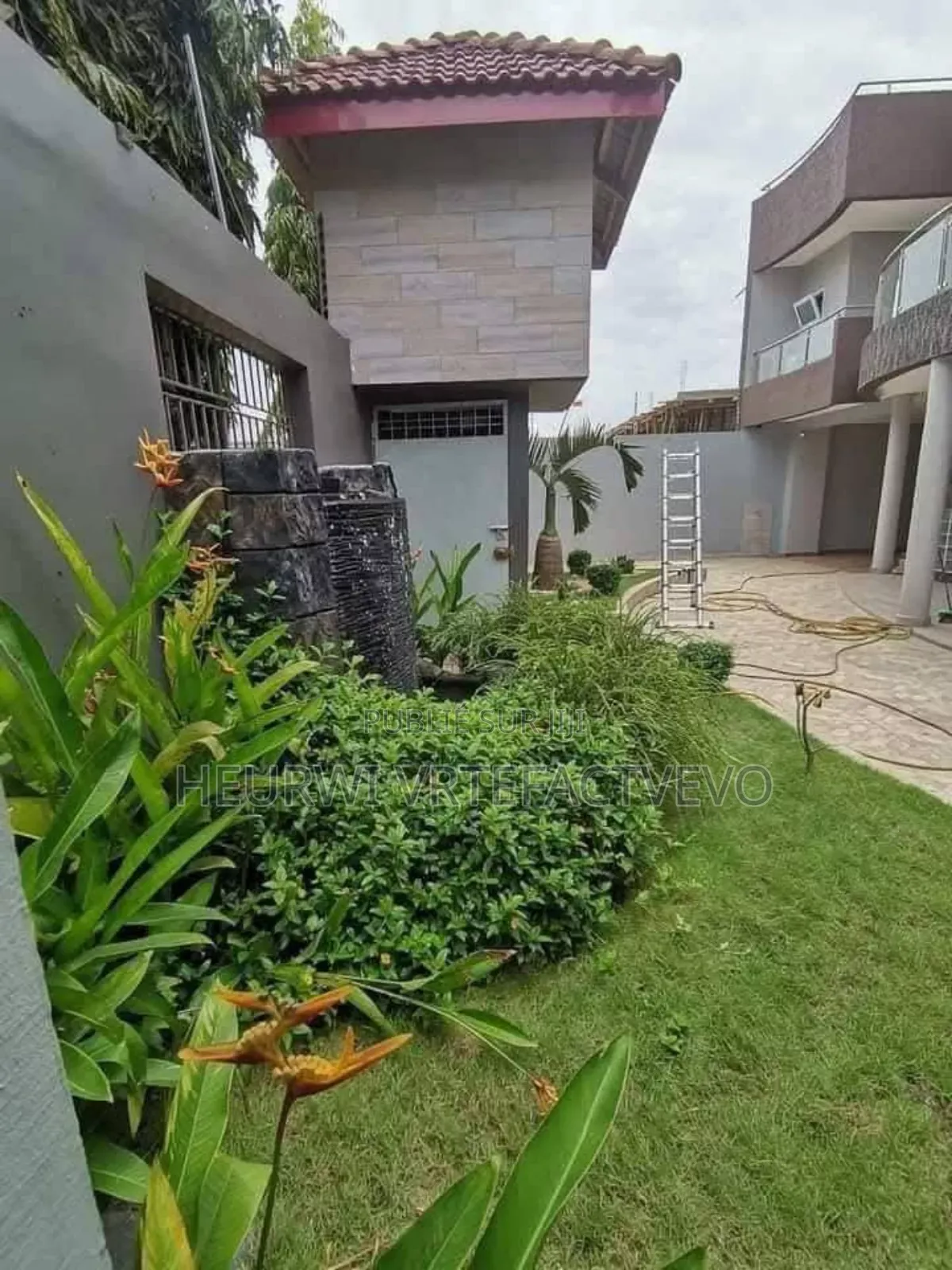 7chbre Duplex dans Yozalem, Cocody à Vendre