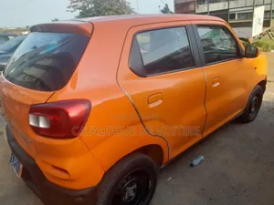 Photo - Suzuki S-Presso 2021 Orange