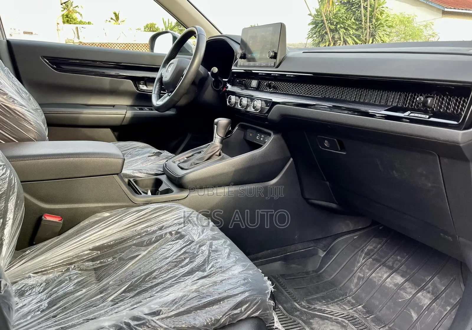 Honda CR-V LX 2WD 2024 Gris