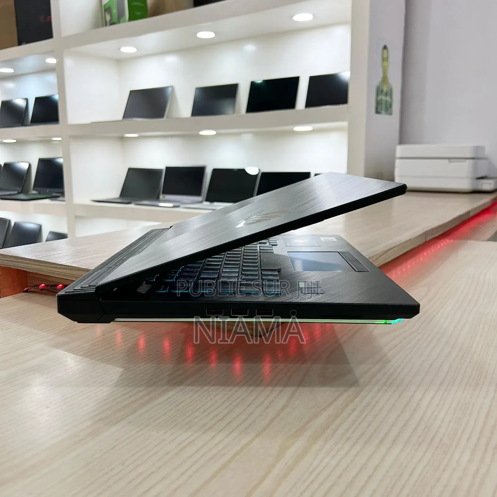 New Asus ROG Strix GL503 32GB Intel Core I7 SSD 512GB