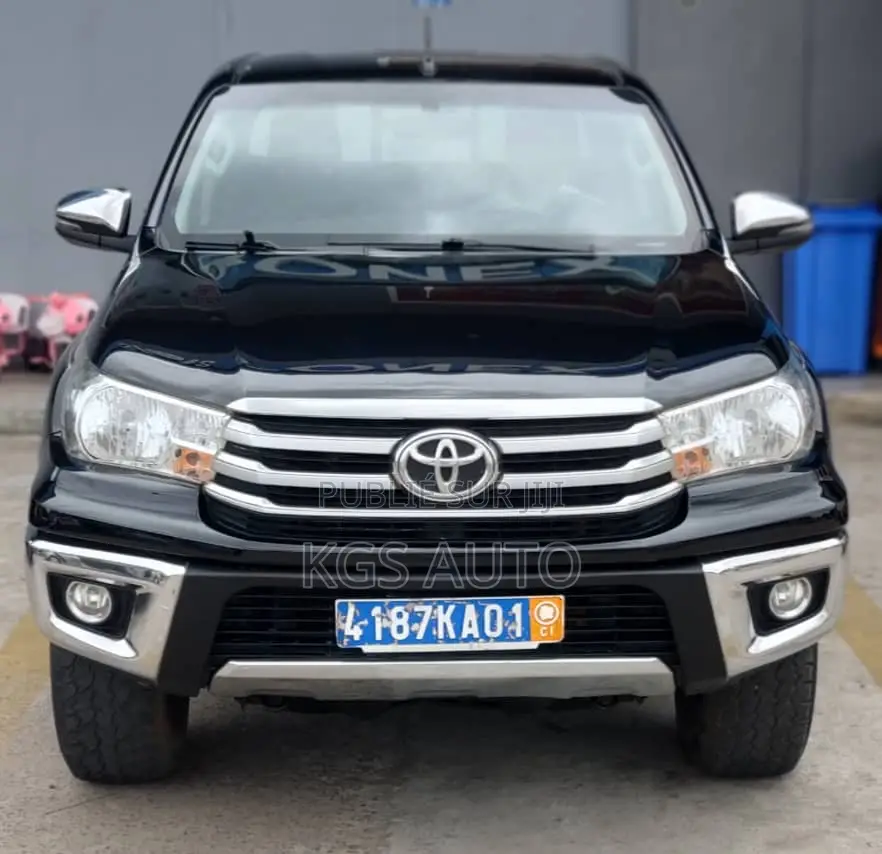 Toyota Hilux 2020 Noir