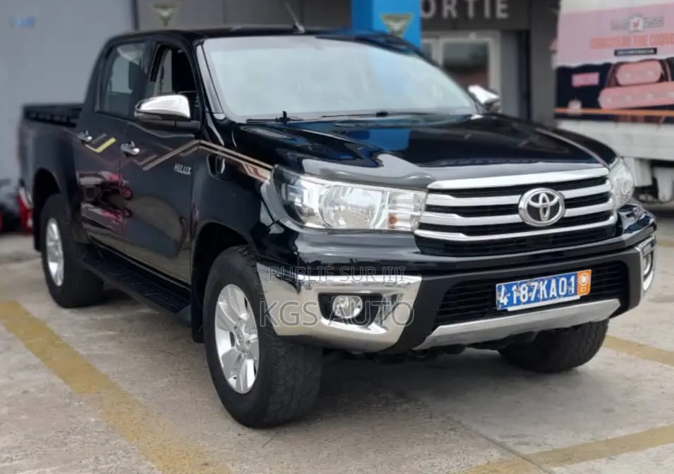 Toyota Hilux 2020 Noir