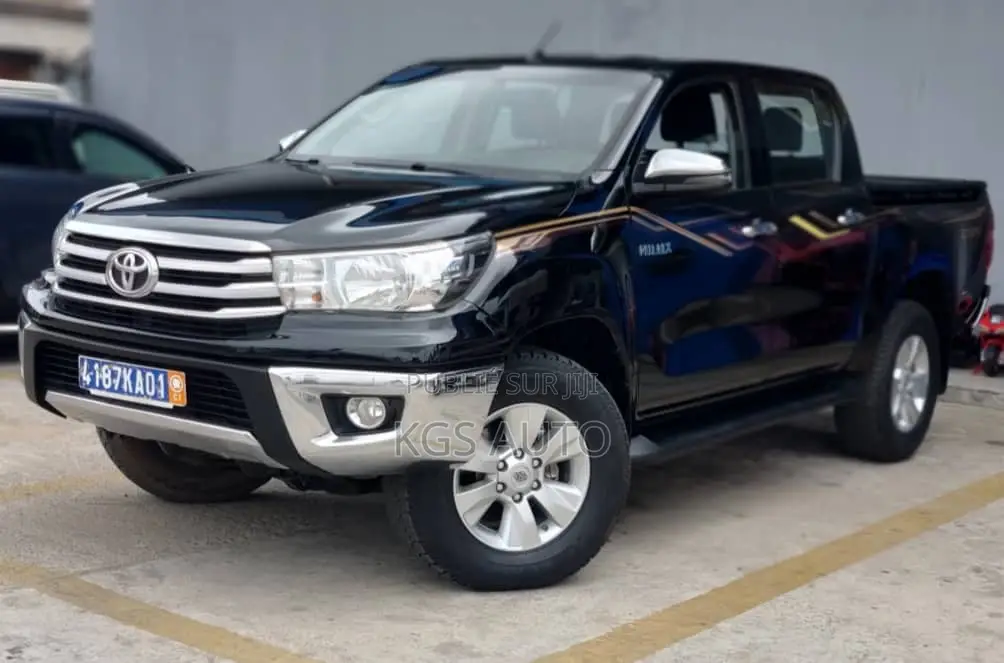 Toyota Hilux 2020 Noir