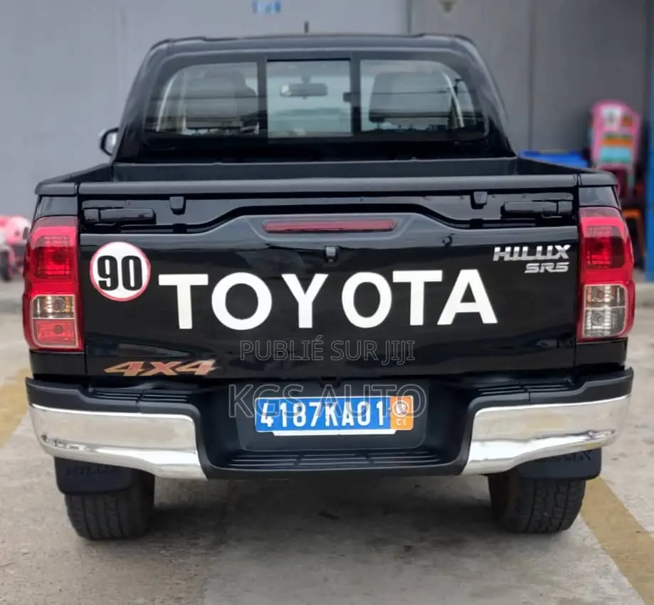 Toyota Hilux 2020 Noir