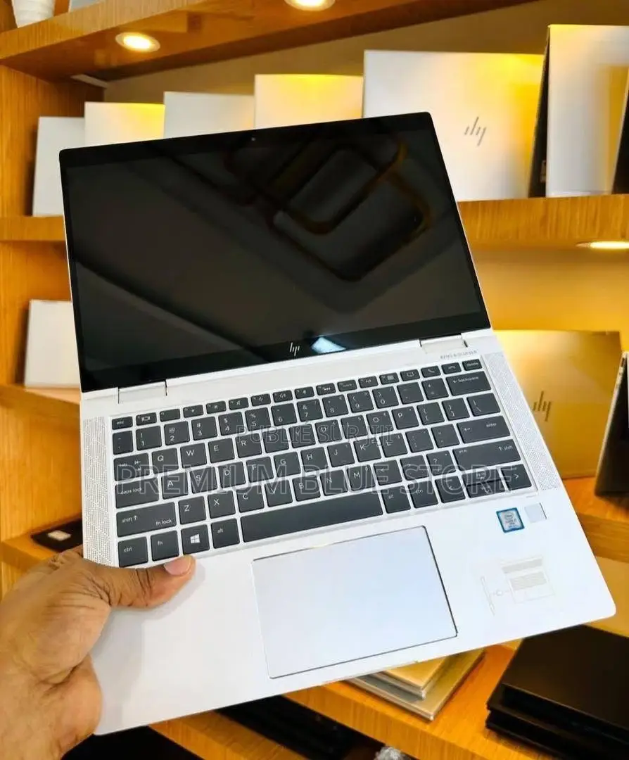 Neuf HP EliteBook X360 1030 G3 16GB Intel Core I5 SSD 512GB