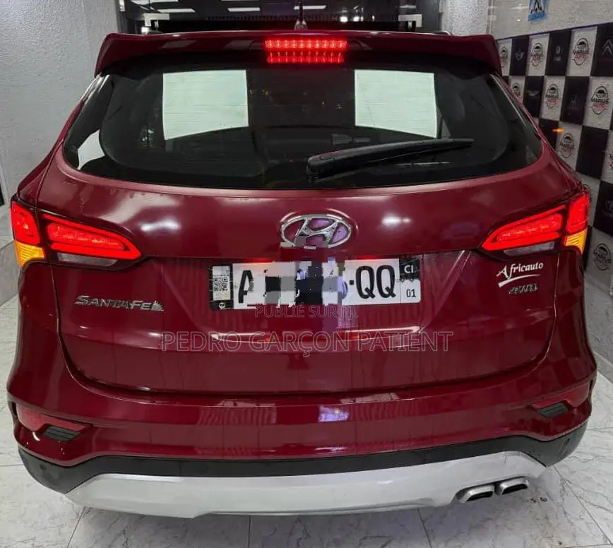 Hyundai Santa Fe 2018 Rouge