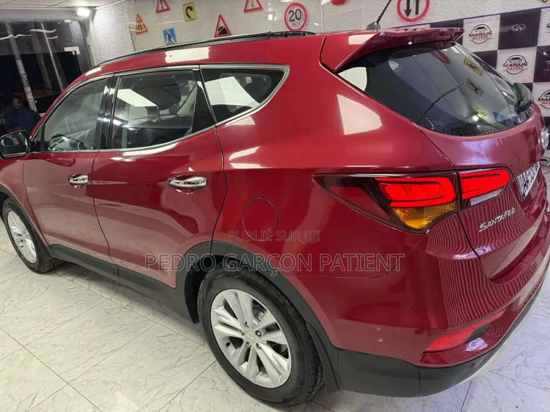 Hyundai Santa Fe 2018 Rouge