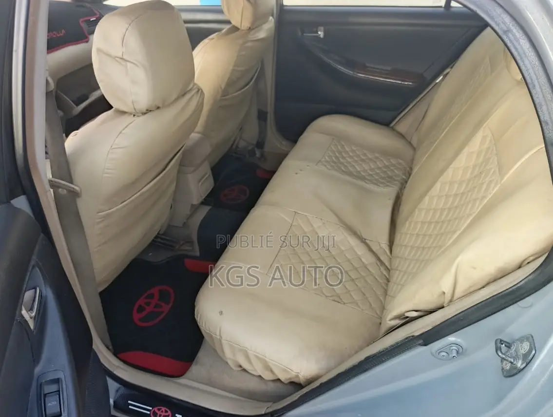 Toyota Corolla 2003 Gris