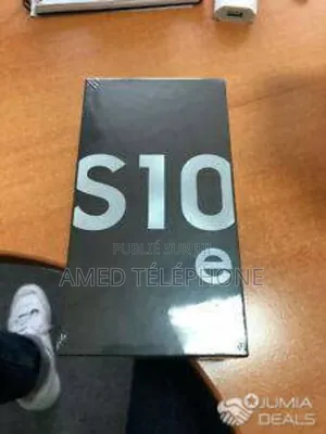 Neuf Samsung Galaxy S10e 128 GB Autre