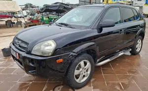 Photo - Hyundai Tucson SE 4x4 2008 Noir