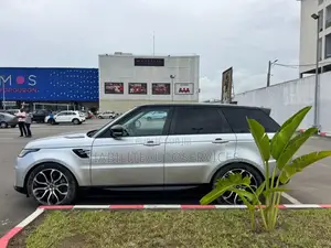 Land Rover Range Rover Sport HSE 2019 Gris