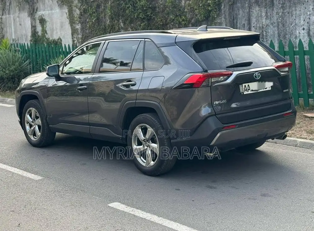 Toyota RAV4 Hybrid 2020 Noir