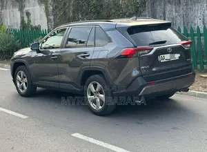 Toyota RAV4 Hybrid 2020 Noir