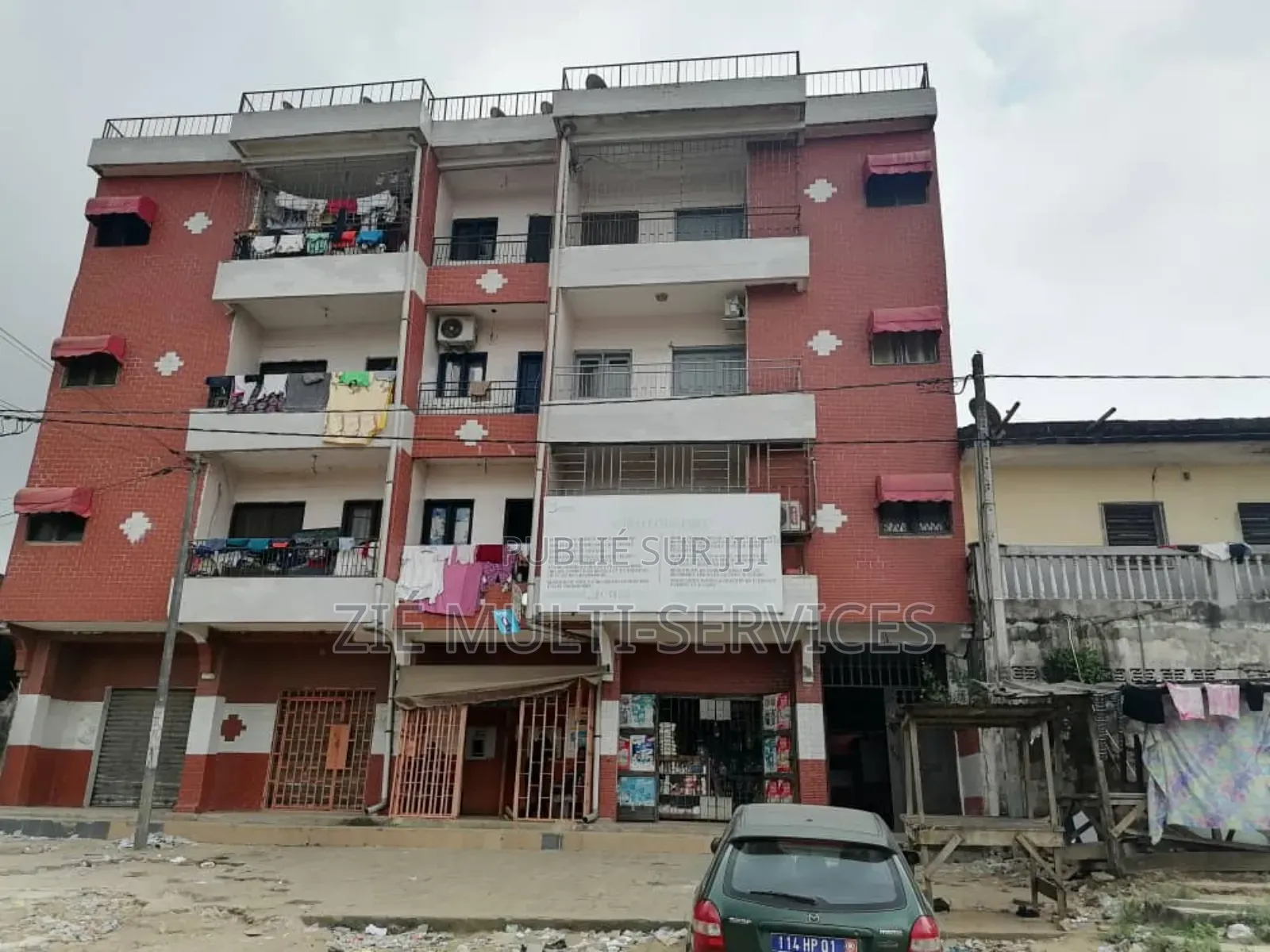 20chbre Blocs d'appartements dans Zié Multi-Service, Abobo-Doume