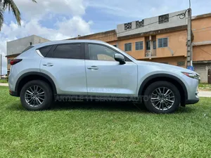 Mazda CX-5 Sport 2021 Gris