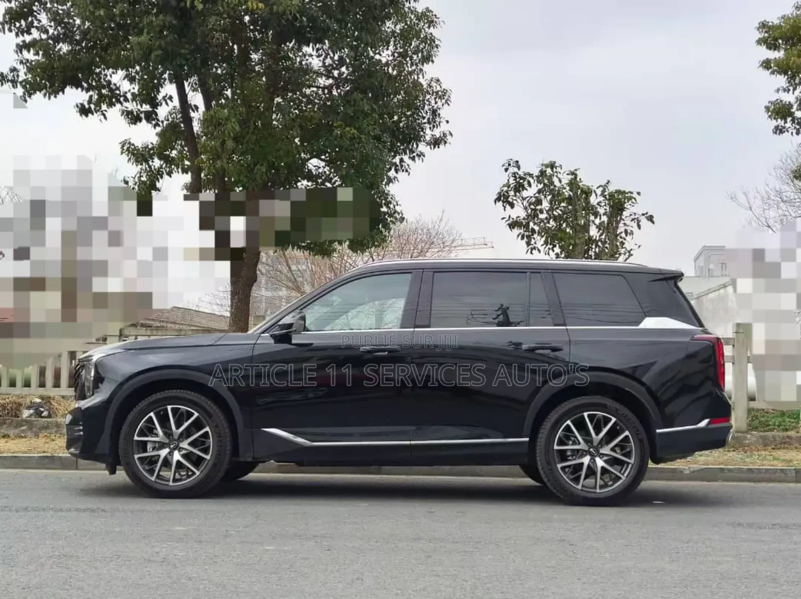 New Triumph Adventurer 2023 Noir