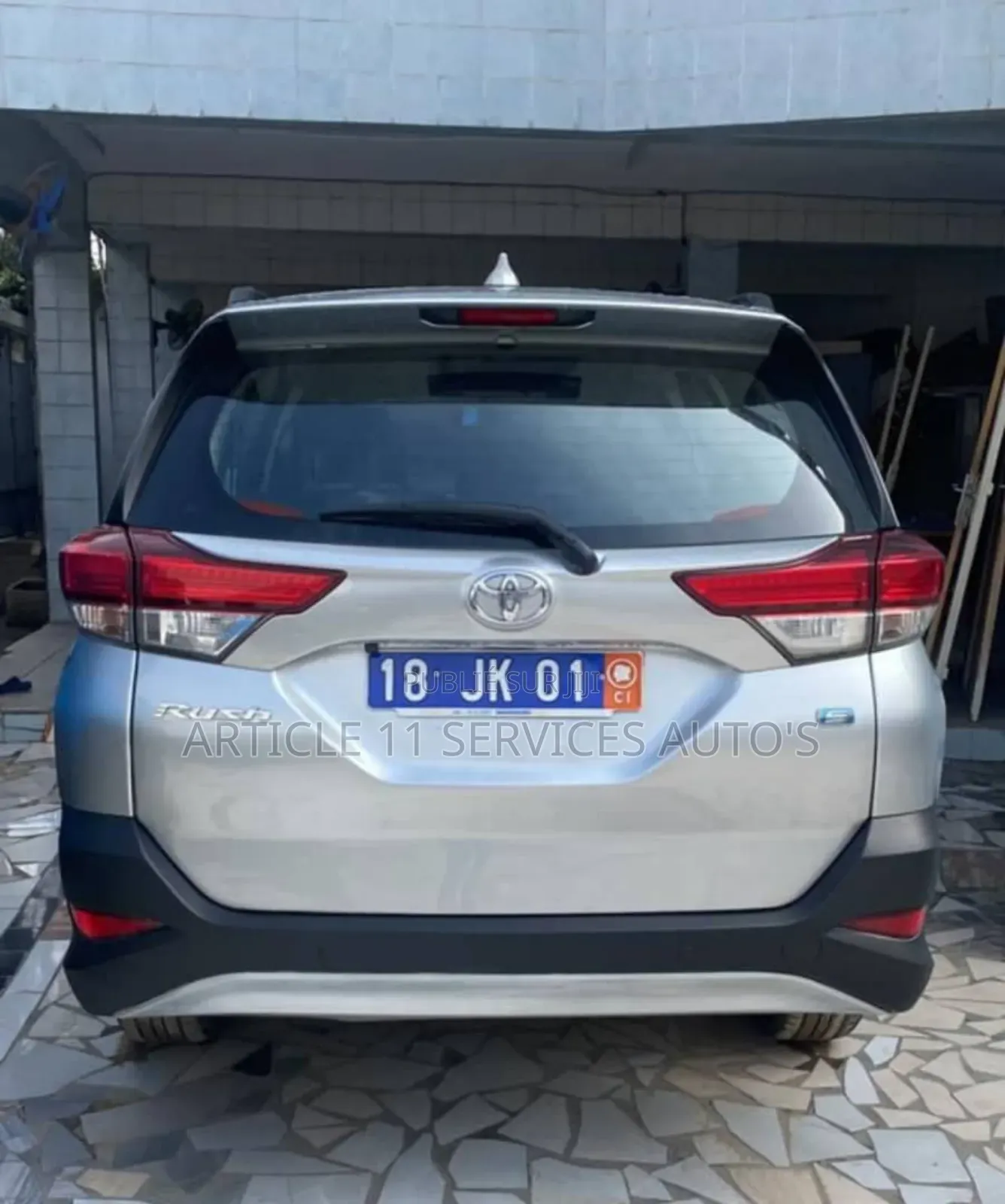 Toyota Rush 1.5 AWD 2018 Gris