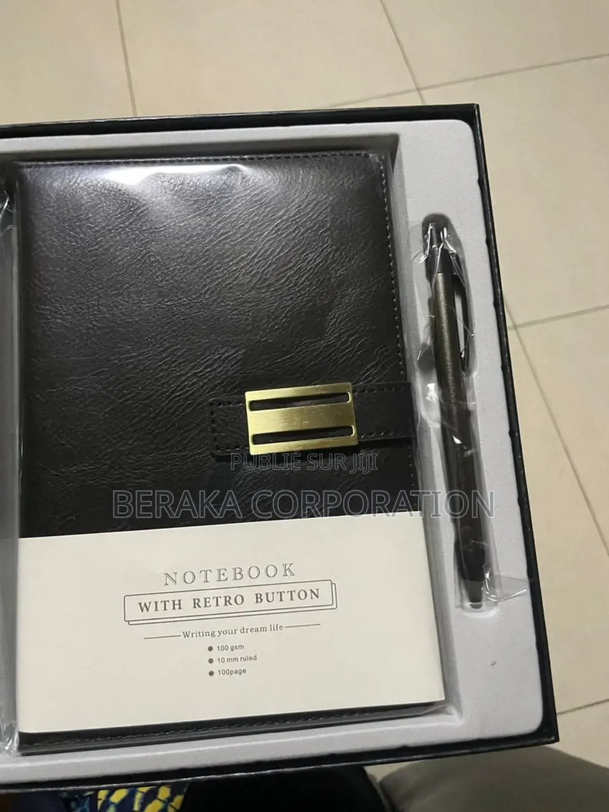 Agenda Et Ensemble Coffret Personnalisé