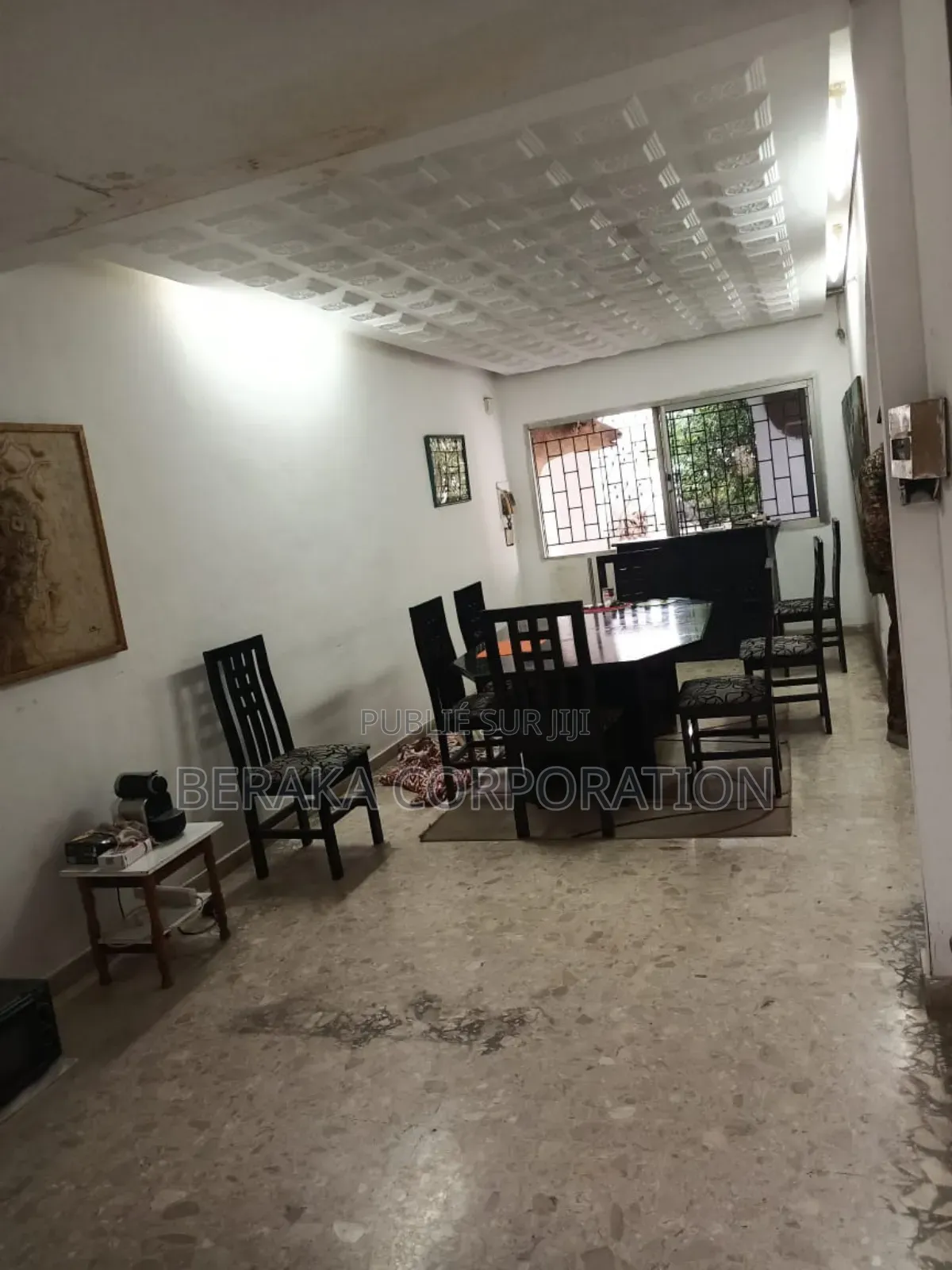 3chbre Maison dans Beraka Corporation, Cocody à Vendre