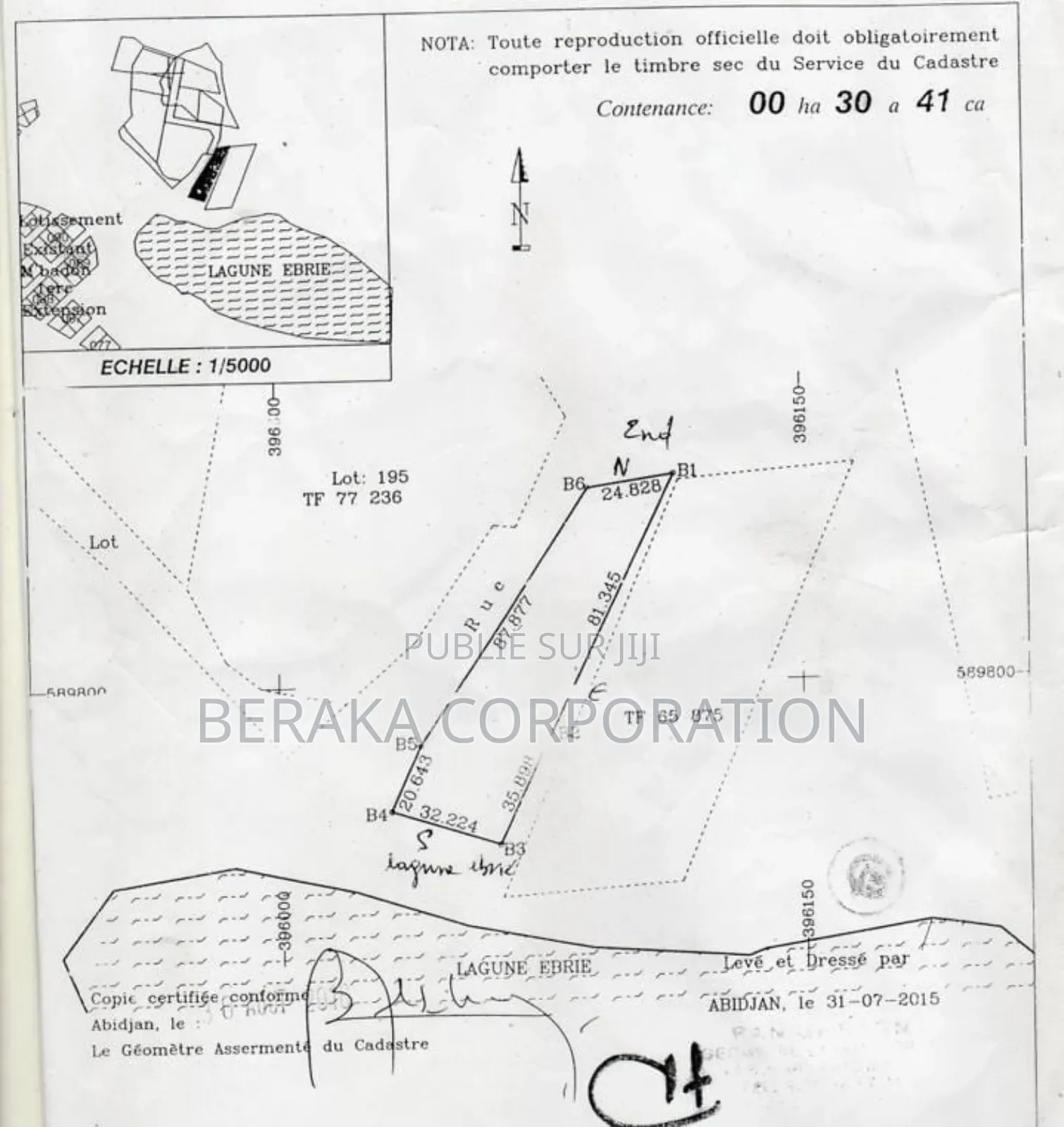 Terrain De 3041m2 Avec Acd en Vente a M'badon