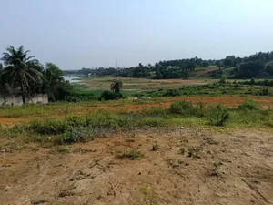 Terrain De 3041m2 Avec Acd en Vente a M'badon