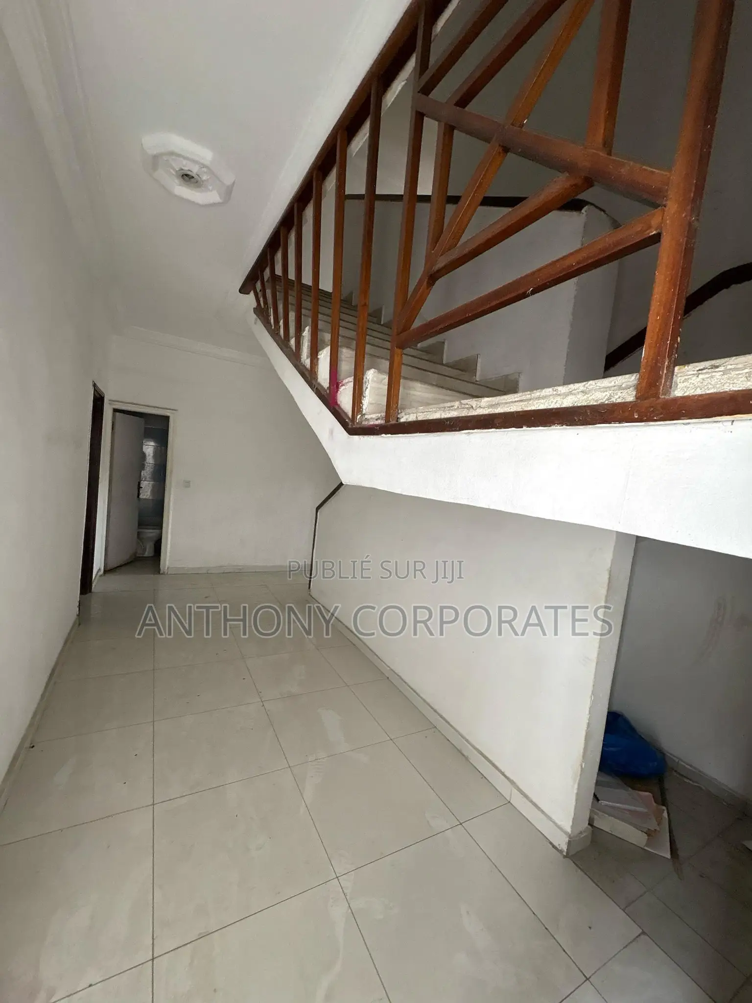 11chbre Villa dans Anthony, Cocody à Louer