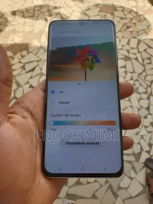 Photo - Samsung Galaxy S20+ 5G 128 GB Argenté