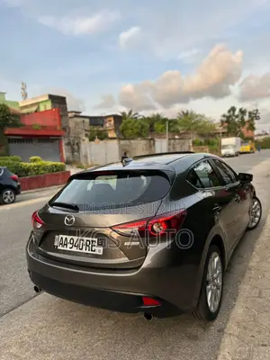 Mazda 3 2017 Gris