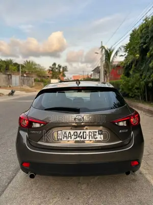 Mazda 3 2017 Gris