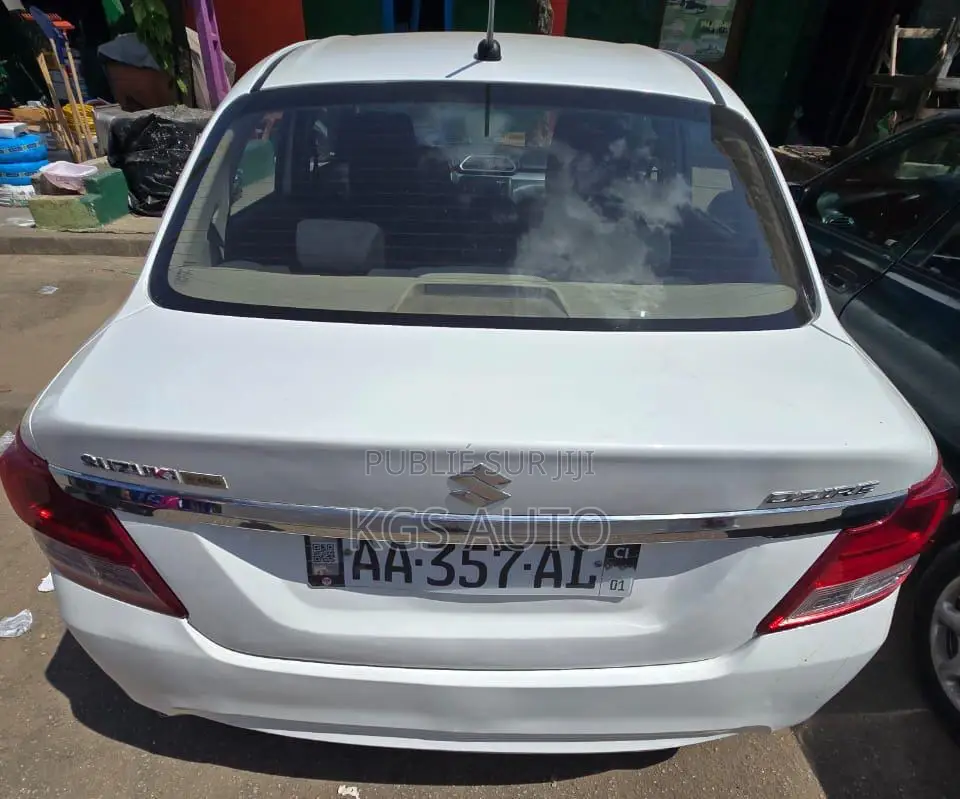Suzuki Dzire 2022 Blanc