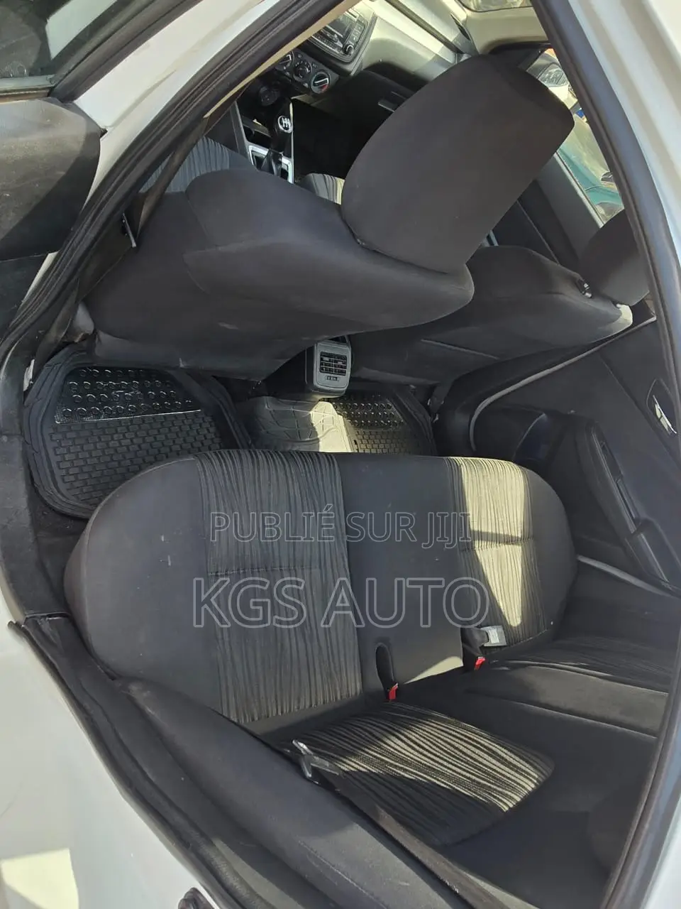 Suzuki Dzire 2022 Blanc