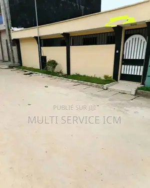 5chbre Duplex dans Ismael Coulibaly, Cocody à Vendre