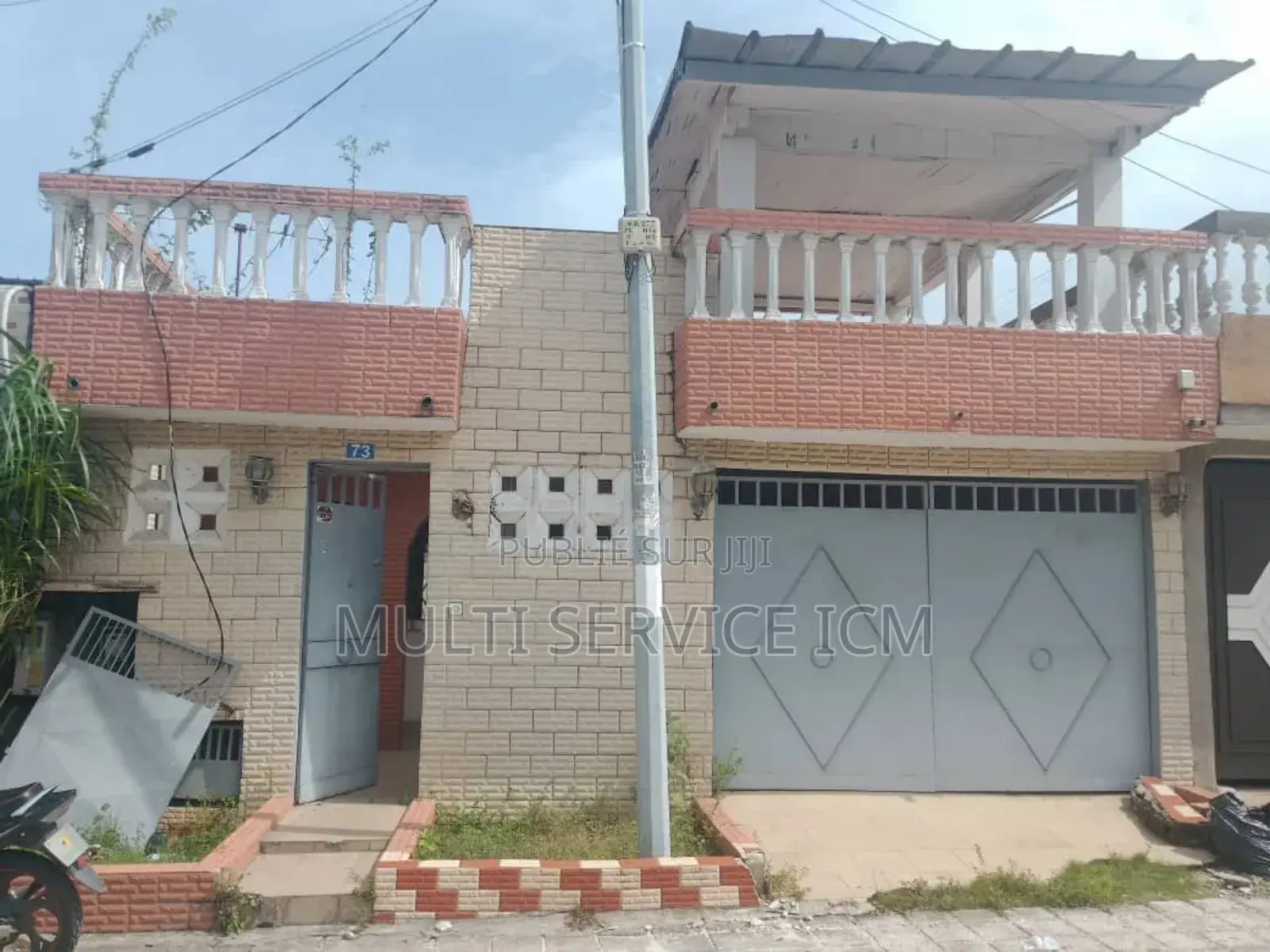 Furnished 8chbre Duplex dans Ismael Coulibaly, Cocody à Vendre