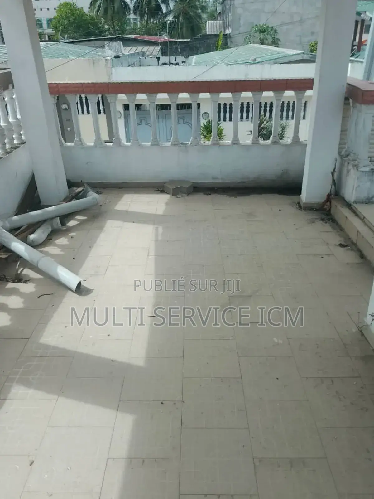 Furnished 8chbre Duplex dans Ismael Coulibaly, Cocody à Vendre