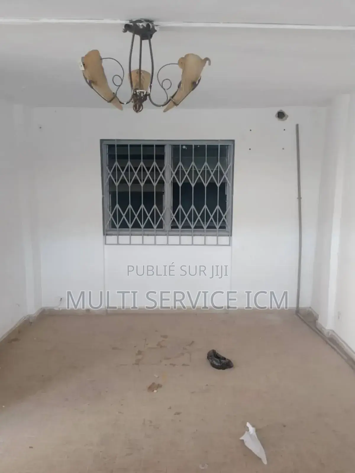 Furnished 8chbre Duplex dans Ismael Coulibaly, Cocody à Vendre