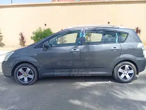 Toyota Verso 1.6 2009 Gris