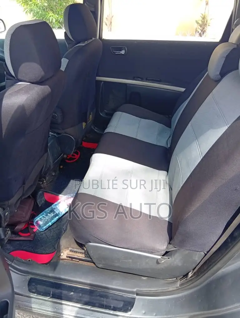 Toyota Verso 1.6 2009 Gris