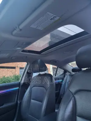 Hyundai Elantra Limited 2020 Gris