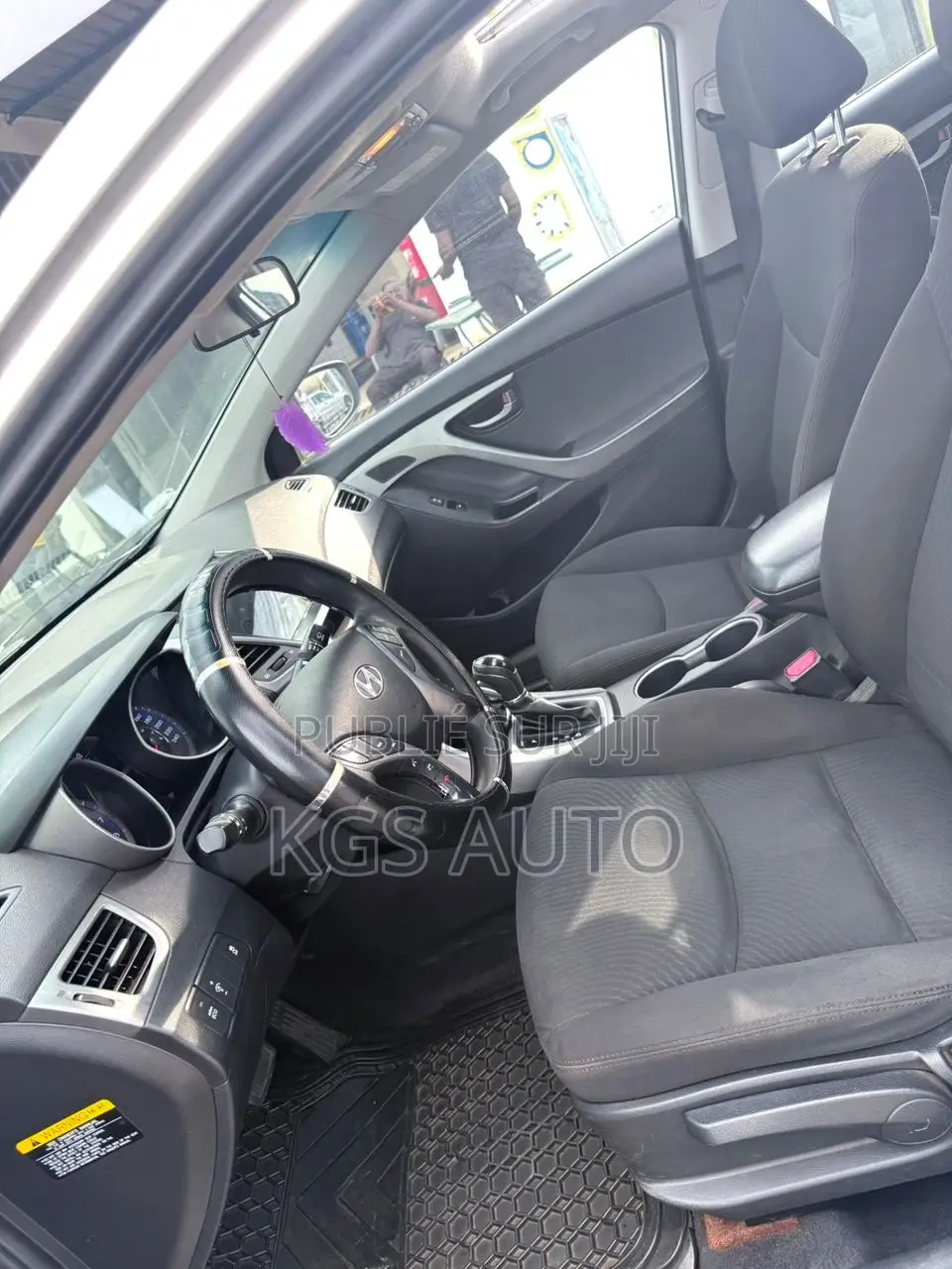 Hyundai Elantra Sport Sedan FWD (2.0L 4cyl 6A) 2016 Gris