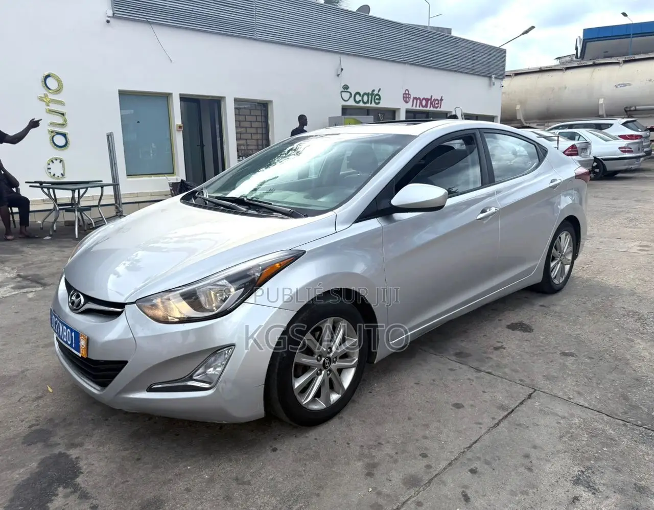 Hyundai Elantra Sport Sedan FWD (2.0L 4cyl 6A) 2016 Gris