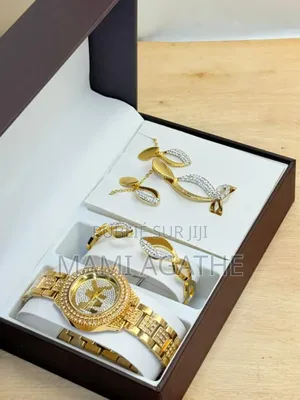Photo - Des Coffrets Montre Femme