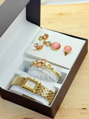 Bijoux Un Ensemble