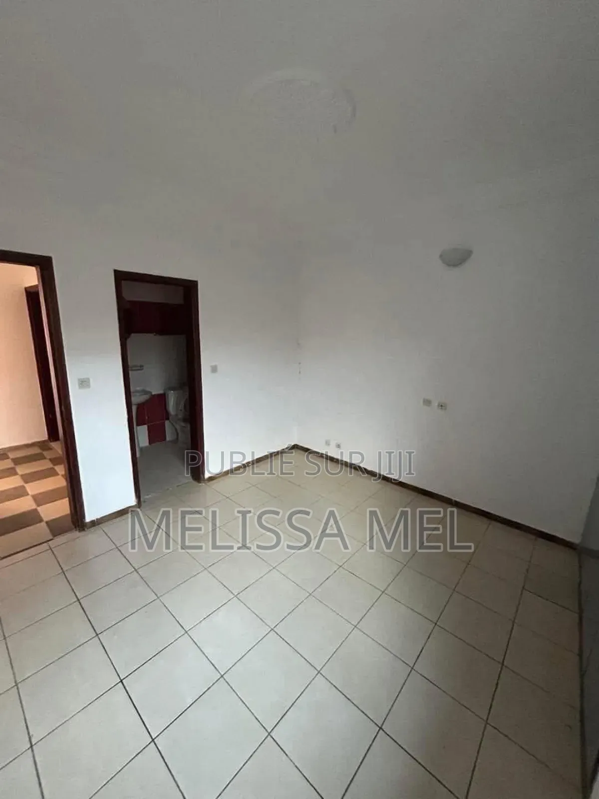 2chbre Appartement dans Cocody à Louer