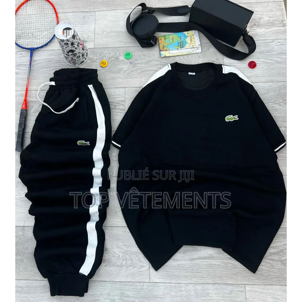 Nouvelle Collection De Survêtement Stock Limité .