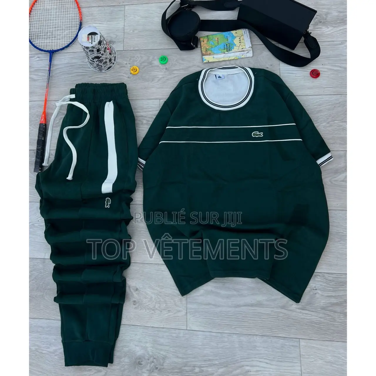 Nouvelle Collection De Survêtement Stock Limité .