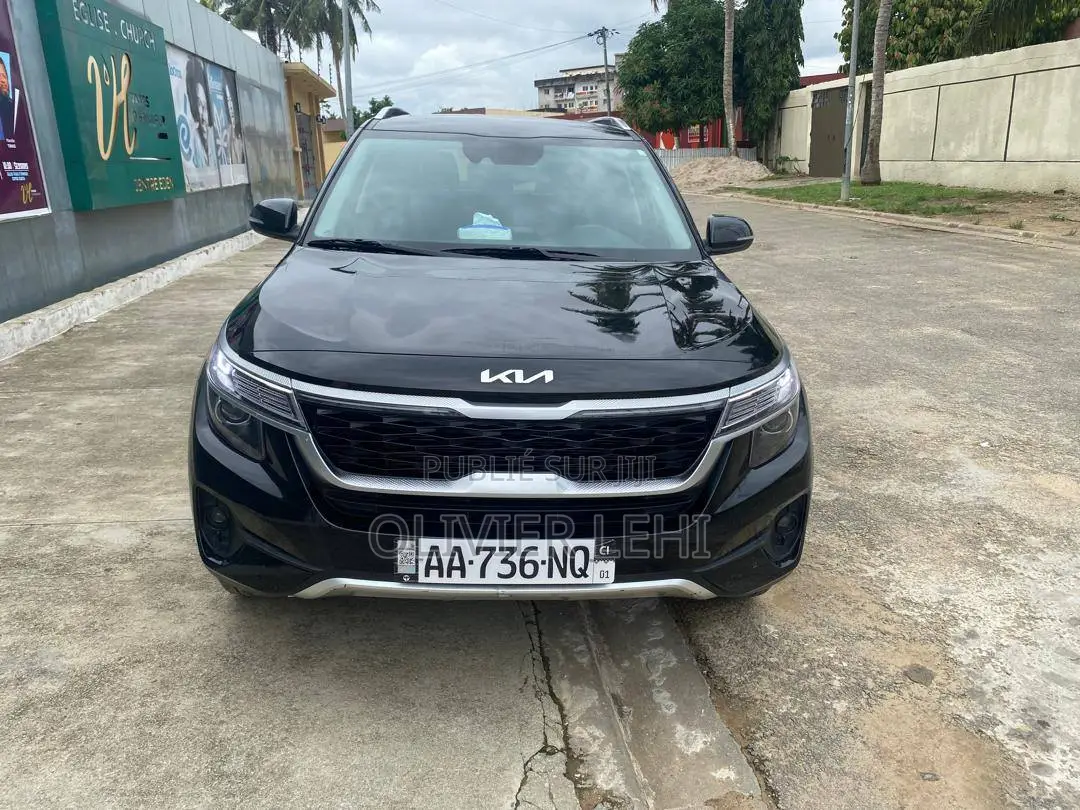 New Kia Seltos X-Line 2024 Noir